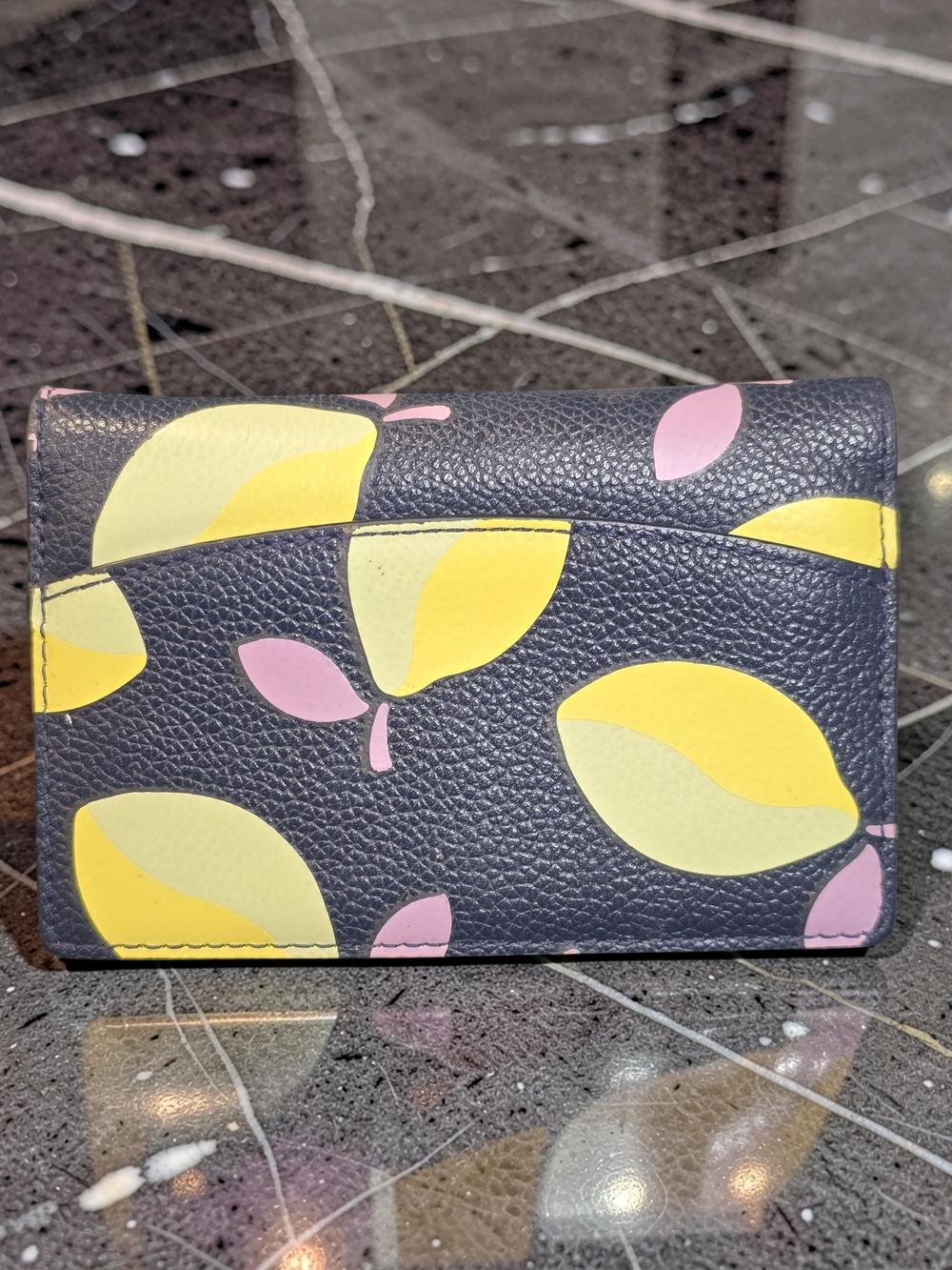 Kate Spade Lemons Keyring Wallet - Picture 2 of 5